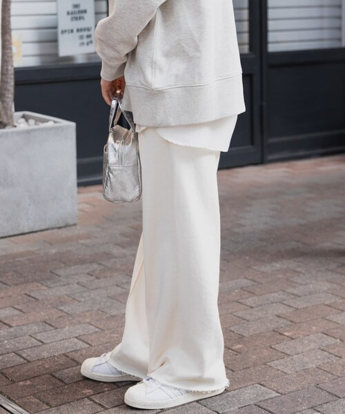 URBAN RESEARCH DOORS（アーバンリサーチドアーズ）の「FORK&SPOON　スーピマコットン混反毛スウェットパンツ（スウェットパンツ・レディース・IVORY/INKBLACK・1/2）」の6枚目の写真