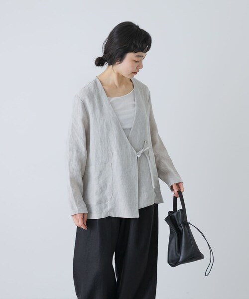 かぐれ（カグレ）の「圧縮ウールショートジャケット（ノーカラー
