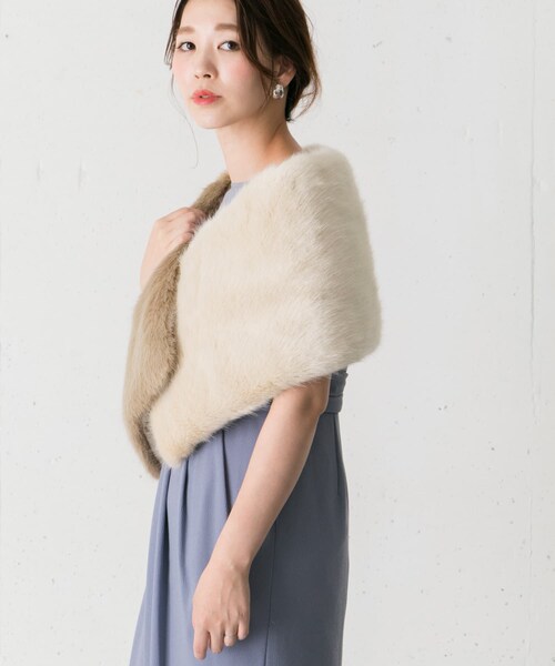 URBAN RESEARCH ROSSO（アーバンリサーチロッソ）の「troisiemechaco　ECOFUR Shawl∴（ストール/ショール・レディース・PURPLE/IVORY×BE・FREE/Free）」の5枚目の写真