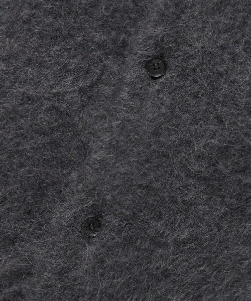 ADAM ET ROPE'（アダムエロペ）の「【AURALEE/オーラリー】GARMENT-DYED BABY ALPACA FUR KNIT C/NECK CARDIGAN（カーディガン/ボレロ・メンズ・ライトグレー/ブルー系・3/4）」の11枚目の写真
