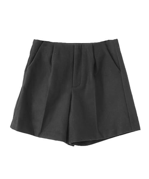 URBAN RESEARCH ROSSO（アーバンリサーチロッソ）の「タックショートパンツ（その他パンツ・レディース・WHT/CML/BLK・36/38）」の16枚目の写真