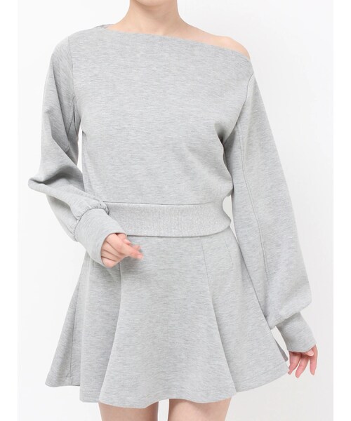 RESEXXY（リゼクシー）の「ワンショルスウェットトップス【セットアップ着用可能】（スウェット・レディース・ホワイト/グレー/ブラック・F）」の6枚目の写真