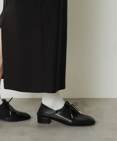 SENSE OF PLACE by URBAN RESEARCH（センスオブプレイスバイアーバンリサーチ）の「タックリボンステップオンシューズ（その他シューズ・レディース・BLACK/BROWN/BEIGE・S/M/L）」の11枚目の写真