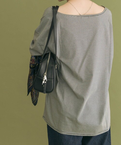 ITEMS URBANRESEARCH（アイテムズ アーバンリサーチ）の「シルケットロングスリーブTシャツ（Tシャツ/カットソー・レディース・WHT/BORDER/BLK・FREE）」の21枚目の写真