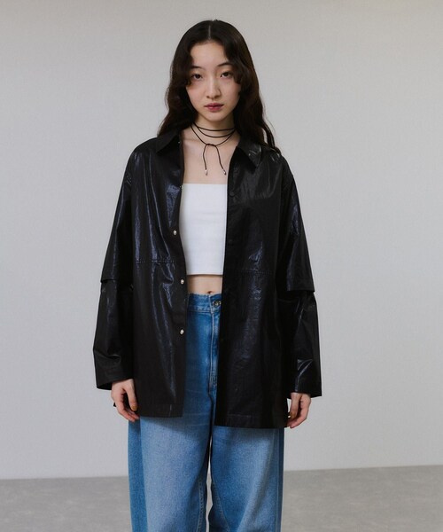 ADAM ET ROPE'（アダムエロペ）の「2WAYスリーブコーティングシャツブルゾン（ブルゾン・レディース・ブラック/カーキ・F）」の15枚目の写真