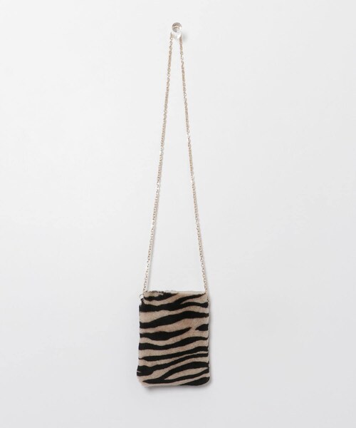 URBAN RESEARCH（アーバンリサーチ）の「CARUS　AURA FUR BAG（ショルダーバッグ・レディース・ZEBRA/BROWN/CAPPUCCINO/別注GRAGE・-）」の13枚目の写真