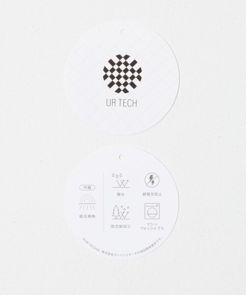 URBAN RESEARCH DOORS（アーバンリサーチドアーズ）の「『UR TECH』撥水ポケッタブル中綿ブルゾン（ブルゾン・レディース・GREIGE/CHARCOAL/BLACK・Free）」の21枚目の写真