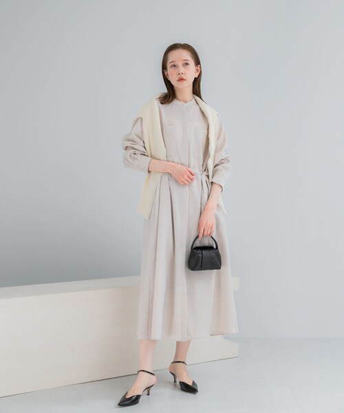 URBAN RESEARCH ROSSO（アーバンリサーチロッソ）の「ウォッシャブルリネンライクシャツワンピース（ワンピース・レディース・L/BEIGE/MINT/NAVY・Free）」の8枚目の写真