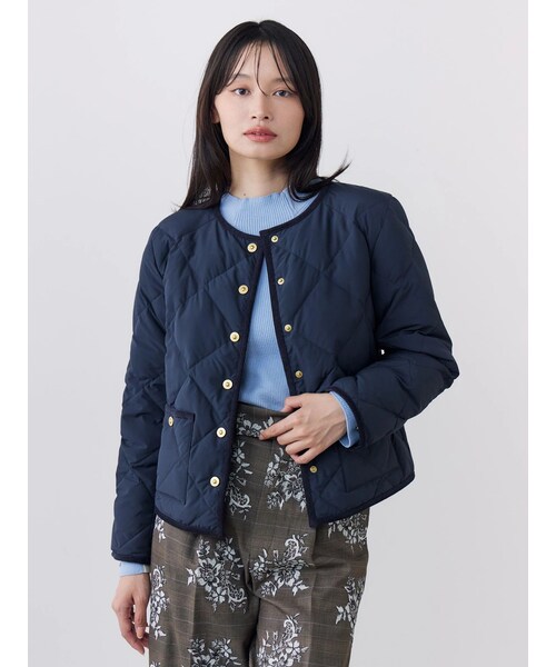 TONAL(トーナル)の「【TAIONコラボ】パイピングショートダウンコート(ダウンジャケット/コート・レディース・アイボリー/ネイビー/ブラウン・S/M)」の6枚目の写真