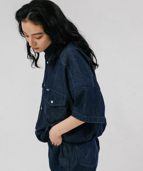 EKAL(エカル)の「『別注』Wrangler×EKAL ライトデニムワークシャツ(シャツ/ブラウス・レディース・USED/O.W・Free)」の16枚目の写真
