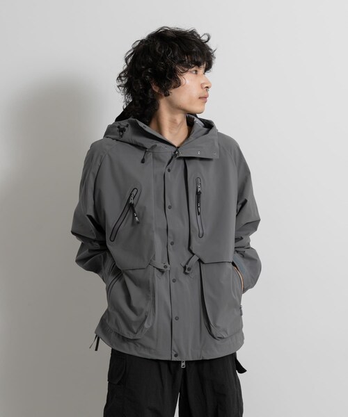 THE GOODLAND MARKET（ザグッドランドマーケット）の「F/CE.　ALL-WEATHER SHELL（マウンテンパーカー・メンズ・Black/Gray・M）」の21枚目の写真