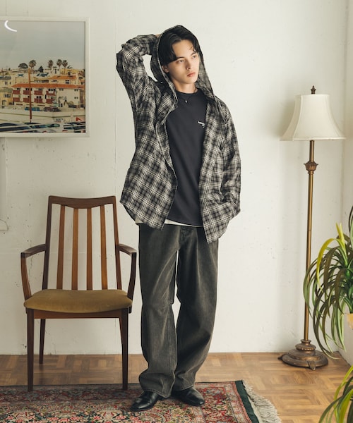 SENSE OF PLACE by URBAN RESEARCH(センスオブプレイスバイアーバンリサーチ)の「カラーカーブデニム(デニムパンツ・メンズ・BLACK/L.INDIGO/ONE WASH・M/L)」の10枚目の写真