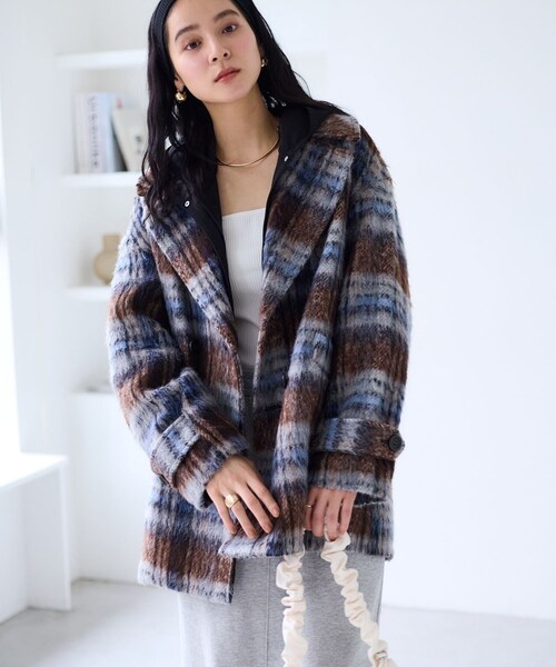 VIS(ビス)の「【WEB限定】シャギーミディ丈Pコート(ピーコート・レディース・ブラウン系/ネイビー・M/S)」の13枚目の写真