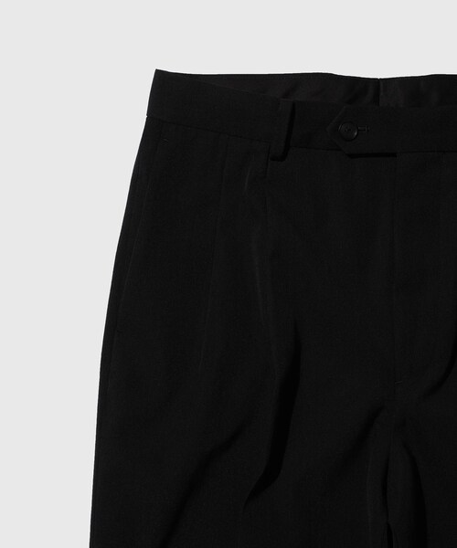 ADAM ET ROPE'（アダムエロペ）の「【AURALEE/オーラリー】LIGHT WOOL MAX GABARDINE TWO-TUCK SLACKS（スラックス・メンズ・ブラック/ダークブラウン・3/4/5）」の15枚目の写真