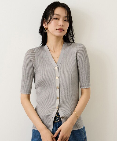 ROPE'（ロペ）の「シアーラメワイドリブ5分袖カーディガン/イージーケア（カーディガン/ボレロ・レディース・ライトグレー/ベージュ/ネイビー/ピンク・F）」の11枚目の写真