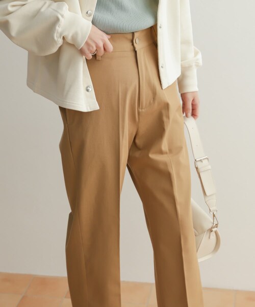 URBAN RESEARCH DOORS(アーバンリサーチドアーズ)の「ハイウエストチノパンツ(チノパンツ・レディース・L/BEIGE/BEIGE・S/M/L)」の5枚目の写真