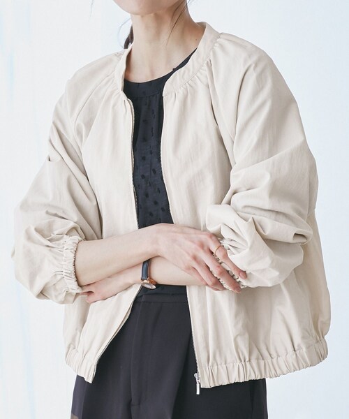 ROPE' PICNIC（ロペピクニック）の「【撥水加工・花粉ガード】リサイクルナイロンブルゾン（ブルゾン・レディース・チャコール/ホワイト系/ベージュ・38）」の21枚目の写真