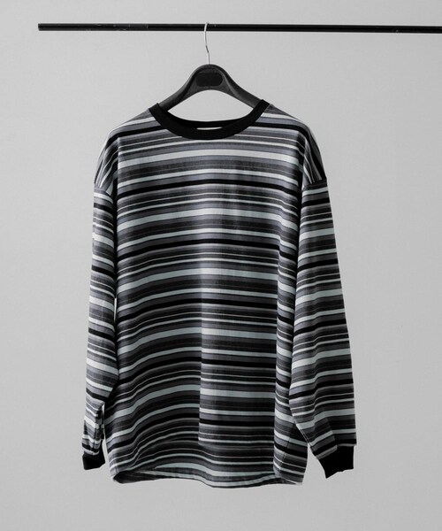 URBAN RESEARCH（アーバンリサーチ）の「POLYPLOID　OVERSIZE LONGSLEEVE B（Tシャツ/カットソー・メンズ・PPL/NVY/GRY/BLK・2/3/4）」の22枚目の写真