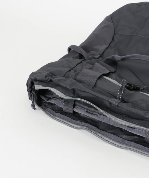 URBAN RESEARCH DOORS(アーバンリサーチドアーズ)の「patagonia Terravia Tote Pack(バックパック/リュック・レディース・RVGN/SMDB/DVL/CASG/BLK・one)」の19枚目の写真