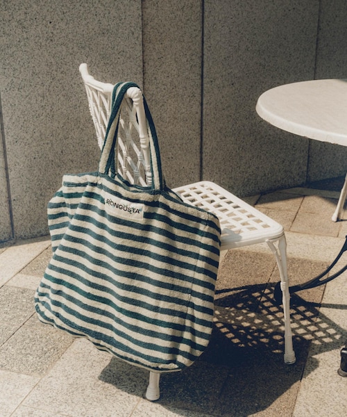 URBAN RESEARCH（アーバンリサーチ）の「BONGUSTA　NARAM WEEKEND BAG（トートバッグ・レディース・Creme Ink/Lilac Yel/Seafoam D・-）」の2枚目の写真