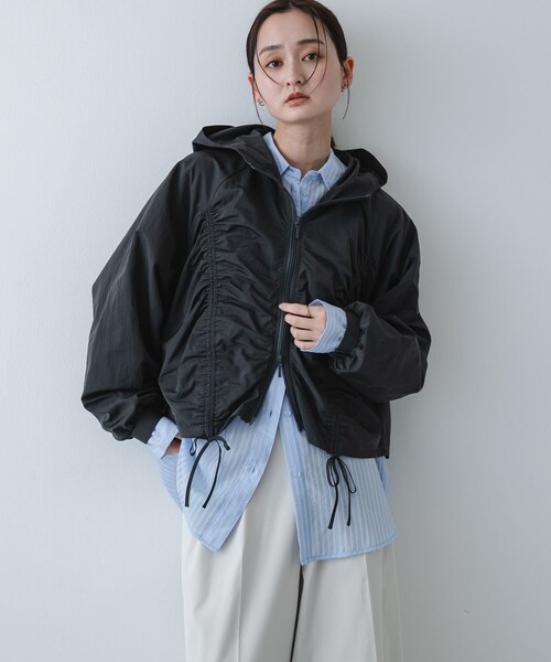 SENSE OF PLACE by URBAN RESEARCH(センスオブプレイスバイアーバンリサーチ)の「シャーリングライトブルゾン(ブルゾン・レディース・OFF WHITE/L.BLUE/CHARCOAL・One)」の2枚目の写真
