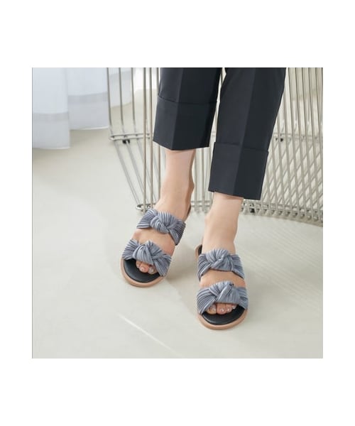 carino（カリーノ）の「プリーツスポンジサンダル （サンダル・レディース・BG/BU/GR/PL・S/22.5cm/M/23.5cm/L/24.5cm/LL/25cm）」の13枚目の写真