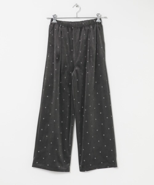 URBAN RESEARCH DOORS(アーバンリサーチドアーズ)の「刺繍ベロアイージーパンツ(その他パンツ・レディース・BLACK/CHARCOAL・Free)」の6枚目の写真