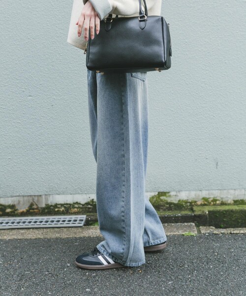 ITEMS URBANRESEARCH（アイテムズ アーバンリサーチ）の「デニムコクーンパンツ（デニムパンツ・レディース・WASHBLU/BLK・S/M）」の18枚目の写真