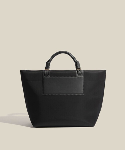 ROPE'（ロペ）の「【E'POR】【撥水加工・超軽量】 BOAT BAG Medium（トートバッグ・レディース・ブラック/キナリ・F）」の8枚目の写真