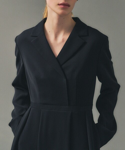 ROPE'(ロペ)の「【一部店舗限定】【REALM(レルム)】LONG-SLEEVE DRESS|ドレス 26SS(ドレス・レディース・ネイビー/ベージュ・36/38)」の15枚目の写真