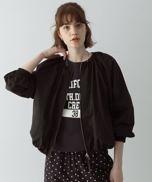 URBAN RESEARCH Sonny Label（アーバンリサーチサニーレーベル）の「『UR TECH』バルーンショートブルゾン（ブルゾン・レディース・ブラック/アイボリー/ベージュ・Free）」の14枚目の写真