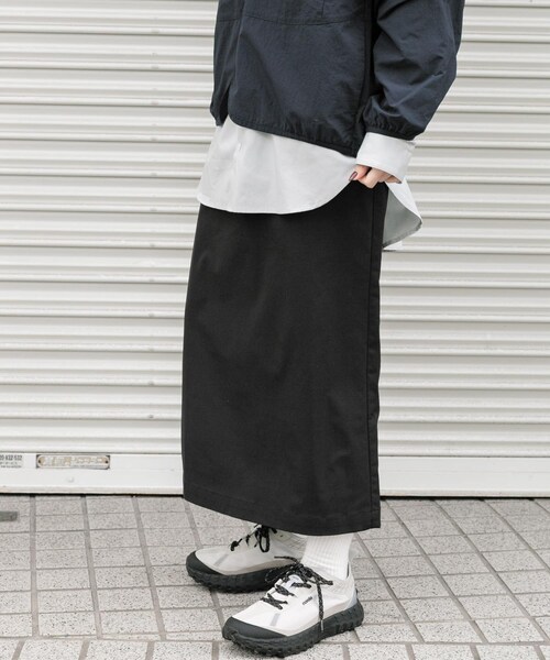 EKAL（エカル）の「SOLOTEX タイトスカート（スカート・レディース・ネイビー/ブラック・One）」の5枚目の写真