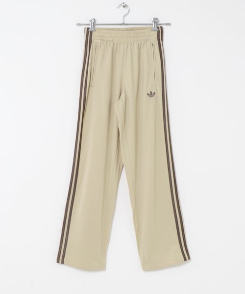 KBF（ケイビーエフ）の「adidas　FIREBIRD TRACKPANTS（その他パンツ・レディース・D.BROWN/STONE KHK/CRYSTALSKY・XS）」の2枚目の写真