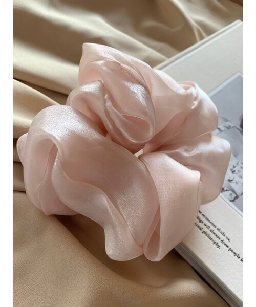 RESEXXY（リゼクシー）の「シャイニーボリュームシュシュ（シュシュ・レディース・ブラック/ピンク/ベージュ・F）」の9枚目の写真