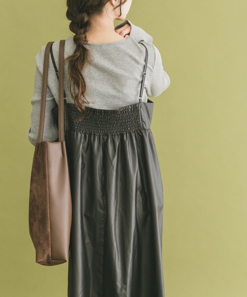 ITEMS URBANRESEARCH(アイテムズ アーバンリサーチ)の「インナーセットキャミワンピース(ワンピース・レディース・GRY×BLK/BEG×BRN/BRN×BLK・FREE)」の6枚目の写真