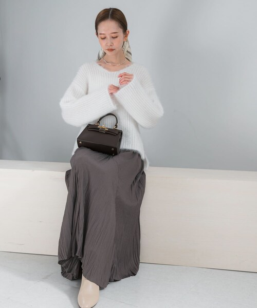 URBAN RESEARCH ROSSO（アーバンリサーチロッソ）の「シャギーVネックニット（ニット/セーター・レディース・WHITE/SAX/GRAY・Free）」の8枚目の写真