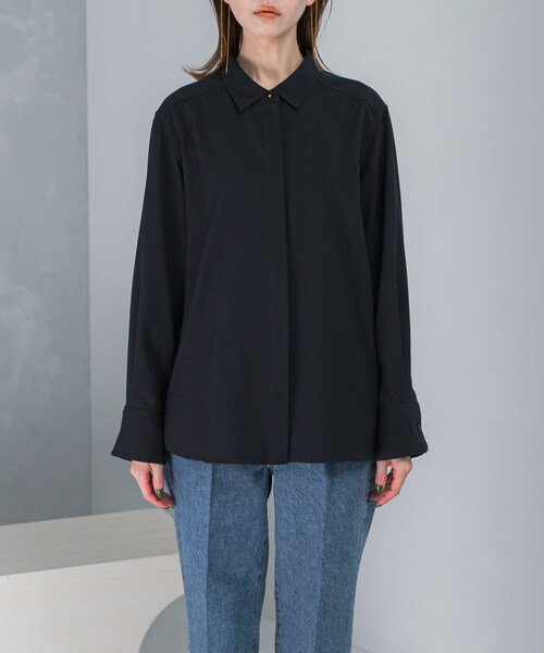 URBAN RESEARCH ROSSO（アーバンリサーチロッソ）の「イージーケアウーステッドシャツ（シャツ/ブラウス・レディース・BURGUNDY/NAVY・FREE）」の10枚目の写真