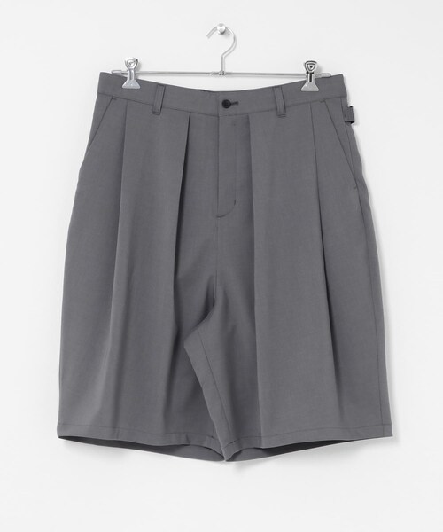 EKAL(エカル)の「White Mountaineering 8 TUCK WIDE SHORT PANTS(その他パンツ・メンズ・BLACK/CHARCOAL/KHAKI・2/3)」の15枚目の写真