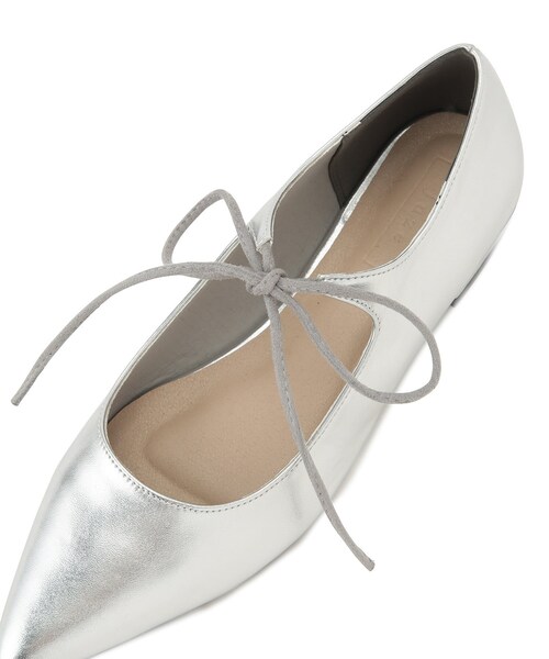 VIS（ビス）の「【新色・追加生産】リボンフラットパンプス（パンプス・レディース・ブラック・23.0/24.0/23.5）」の16枚目の写真