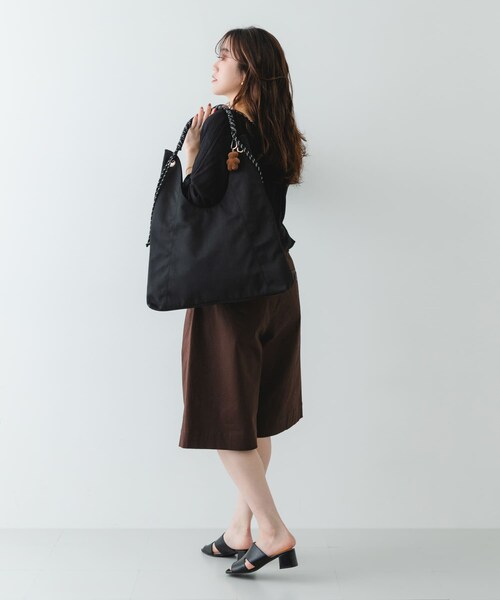 RODE SKO（ロデスコ）の「コードハンドルバッグ（トートバッグ・レディース・BLKxBLK/BEGxBRN/GRYxTAUPE・One）」の12枚目の写真