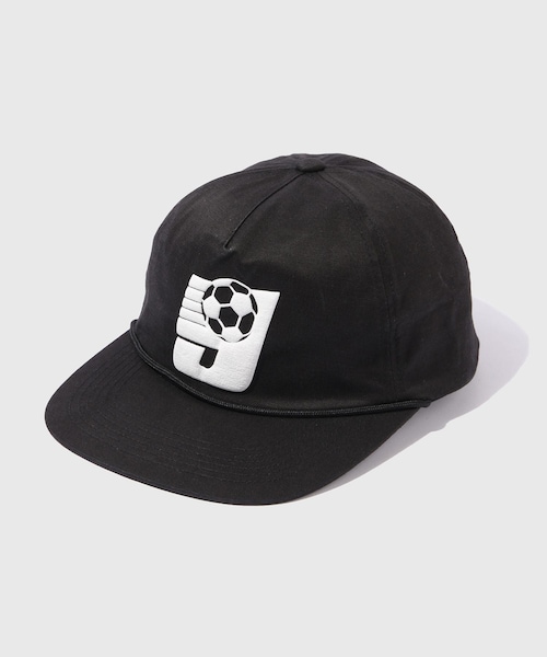ADAM ET ROPE'（アダムエロペ）の「【YESEYESEE/イエスアイシー】Soccoer Team Trucker（キャップ・メンズ・ブラック/ホワイト/ブルー・F）」の2枚目の写真