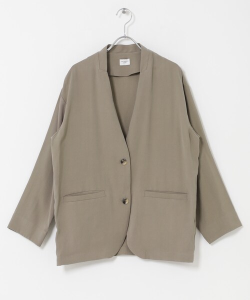 URBAN RESEARCH DOORS（アーバンリサーチドアーズ）の「ノーカラージャケット（テーラードジャケット・レディース・GREIGE/CHARCOAL・Free）」の3枚目の写真