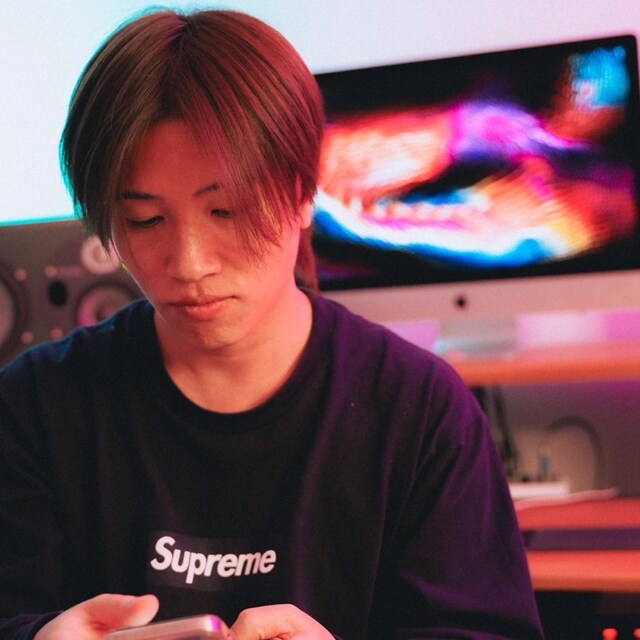 TAKASHI