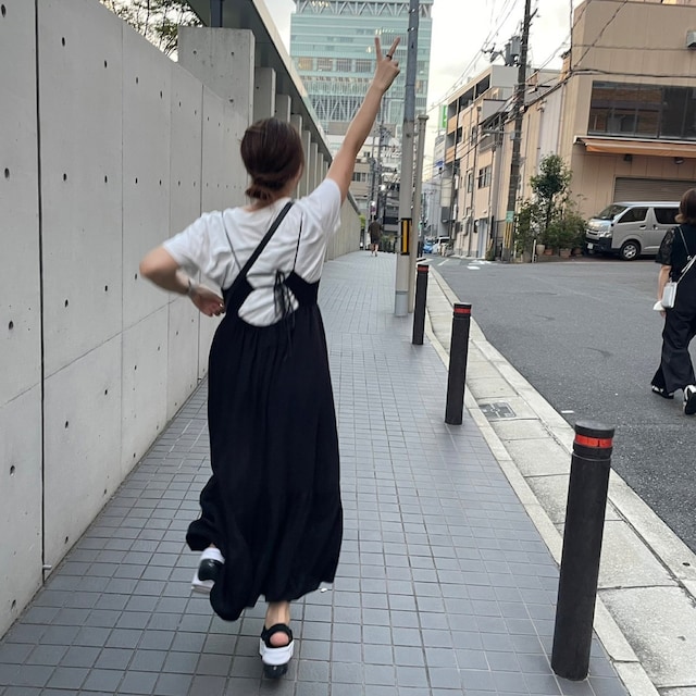 は