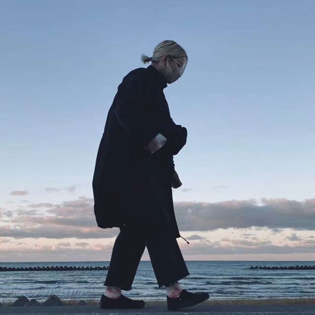 　　shi