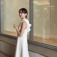 ETRE TOKYO（エトレトウキョウ）の「スリットスリーブニットポンチョ