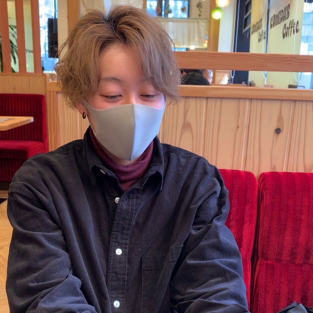 笑