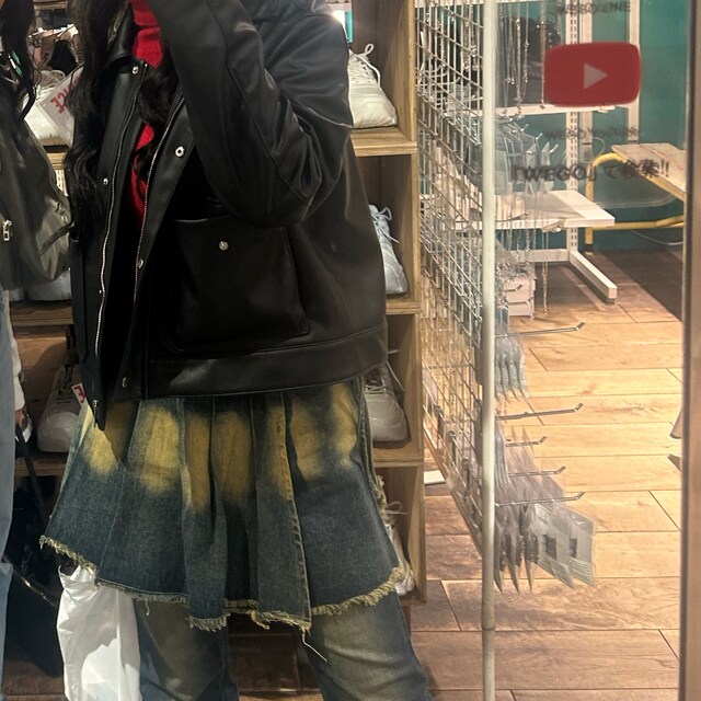 アダチ。
