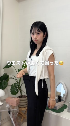 「アイテム（スラックス）」を使った、りなてぃさん（レディース・150cm）の夏コーディネート