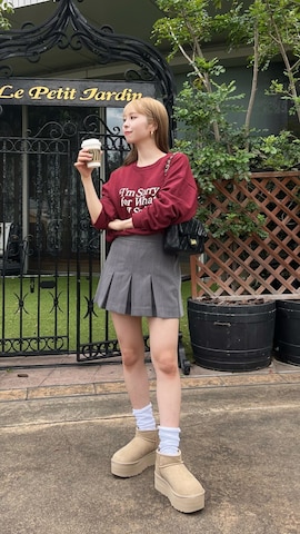 「アイテム（チーク）」を使った、りなてぃさん（レディース・150cm・20代）の秋コーディネート